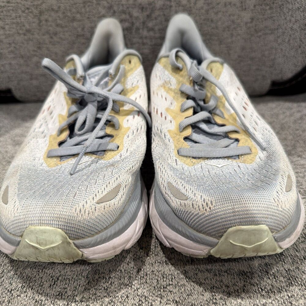 Hoka Clifton 8 Women’s Running Shoes Gray Orange Size 7B Pre-Owned